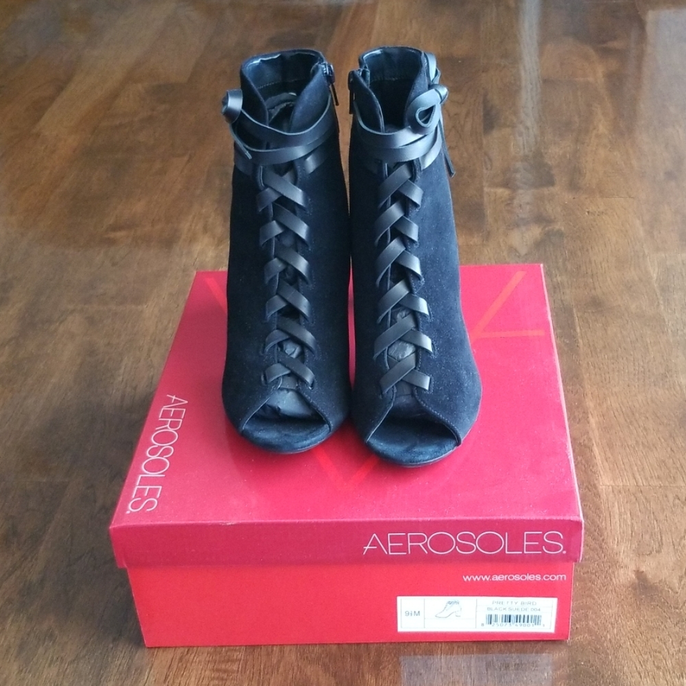Aerosoles Lace Peep Toe Booties